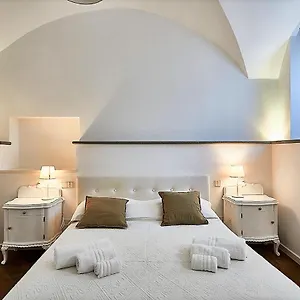  Apartamento Astra-modern Loft Cathedral View